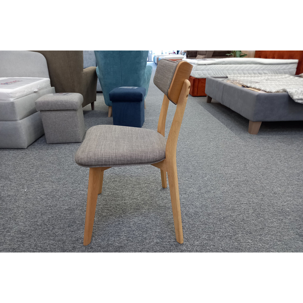 SA02 stolička šedá