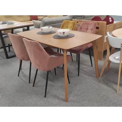 RENE jedálenský stôl