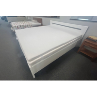 MATE LUX 180x200 biela drevená posteľ