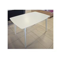 RENE jedálenský stôl